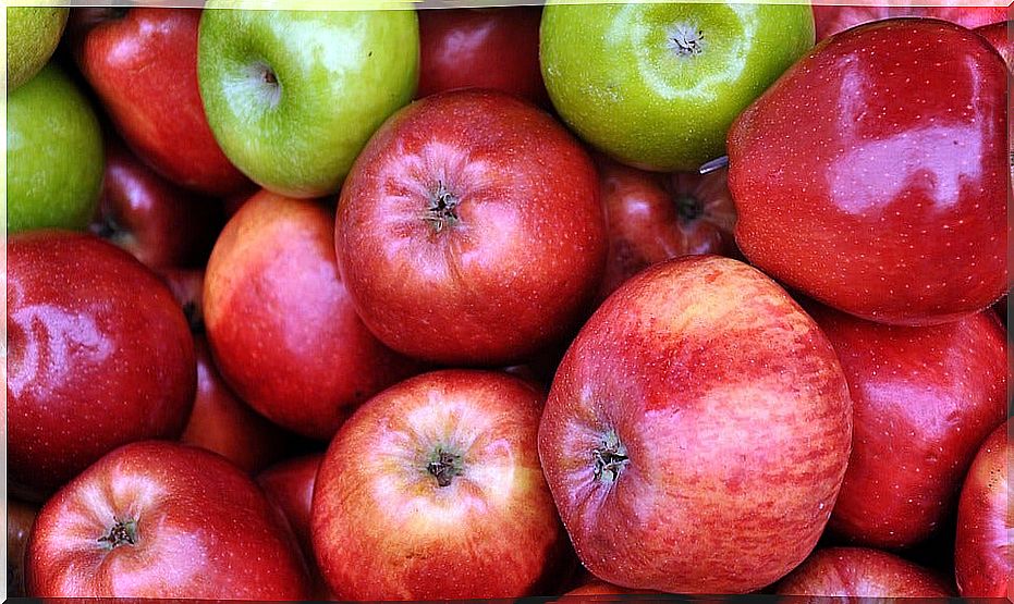 Apples to make nutritious smoothies