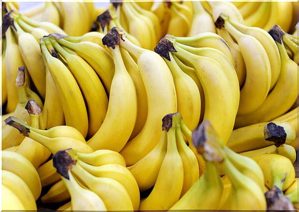 Bananas or yellow bananas.