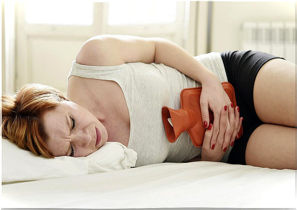 Healthy-habits-to-better-cope-with-symptoms-of-premenstrual-dysphoric-disorder.