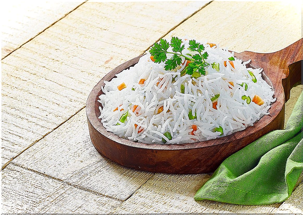 Discover the differences between basmati rice and jasmine rice.