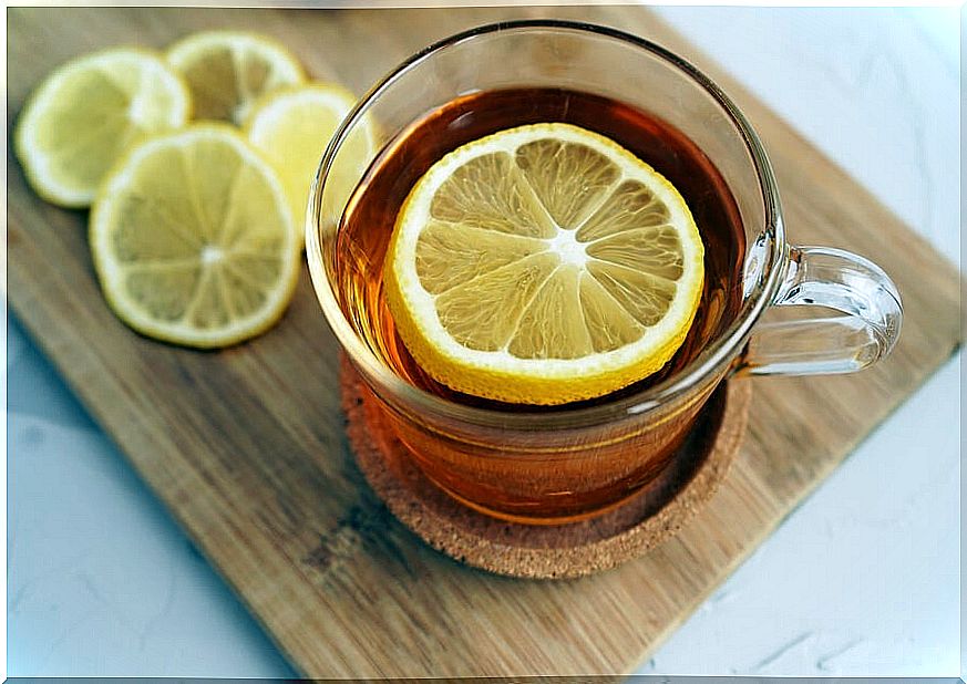 Lemon peel tea with slices.