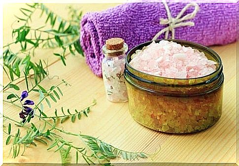 How to make homemade bath salts