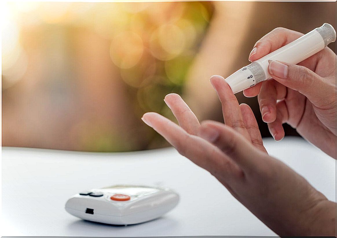 Patient measuring blood glucose